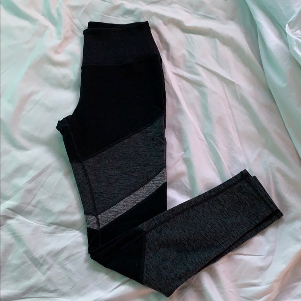 Alo Yoga High Waist Sheila Leggings
